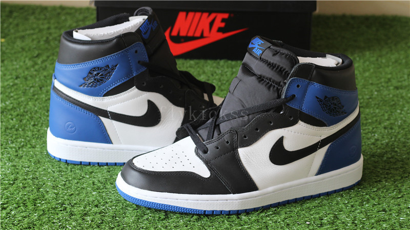 Air Jordan 1 Retro High OG Fragment